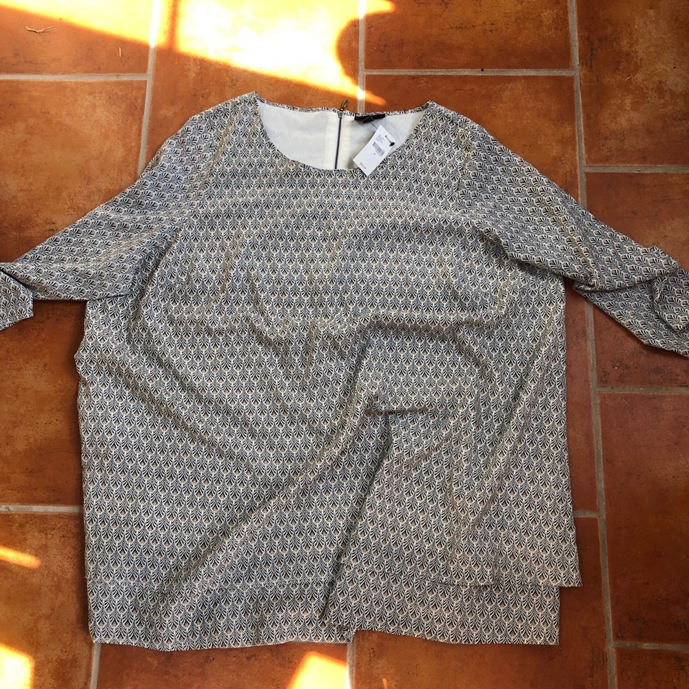 Lane Bryant NWT Printed Blouse sz 24